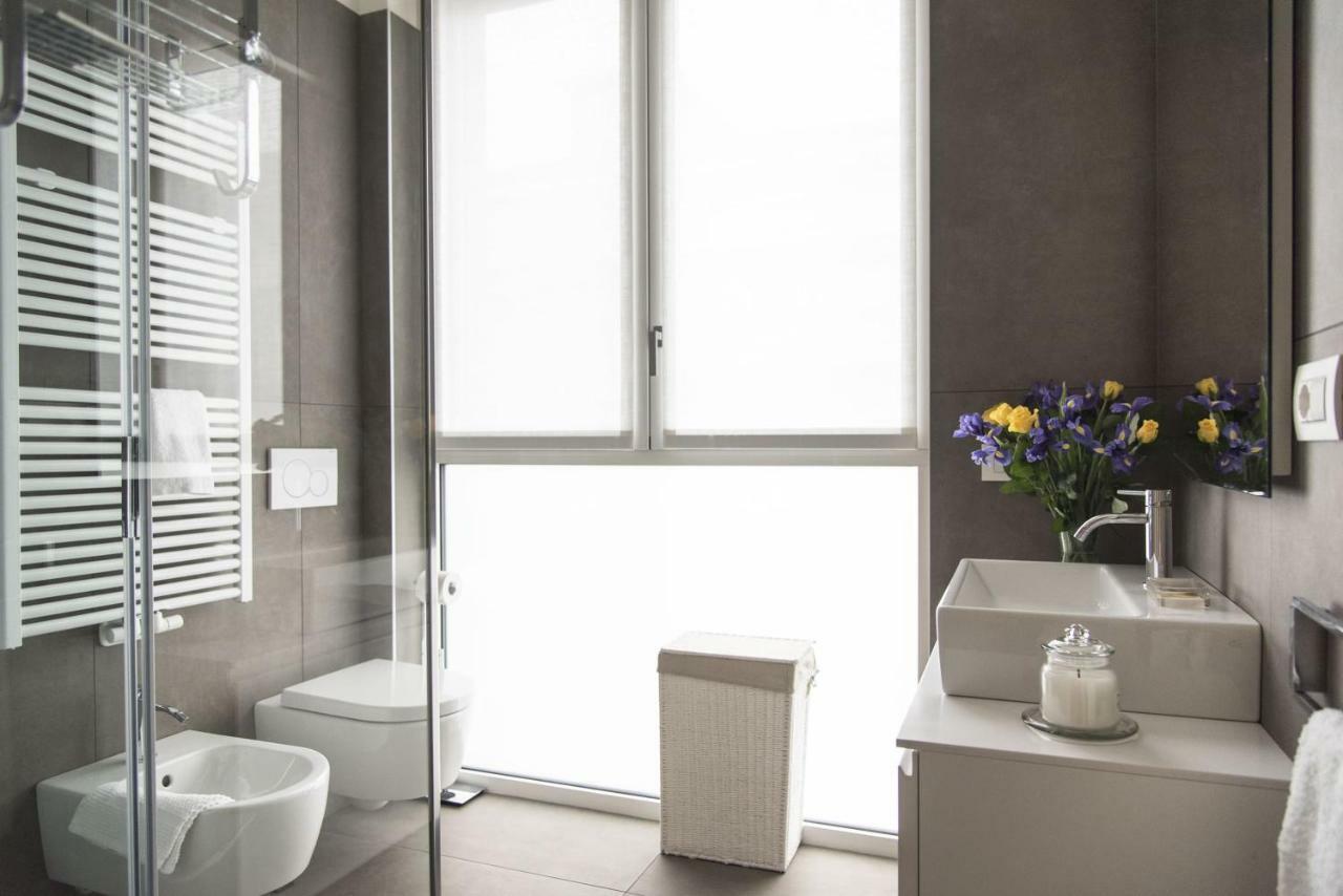 Design & New Center Apartments Milano Ngoại thất bức ảnh